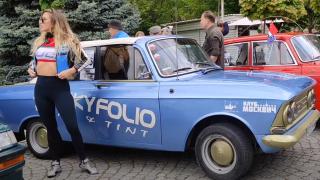 Ретро возила събраха погледите на всички в Кърджали ВИДЕО 