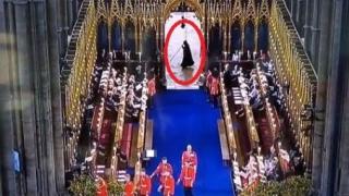 Разбра се кой е мрачният жътвар зад крал Чарлз III, изправил на нокти целия свят 