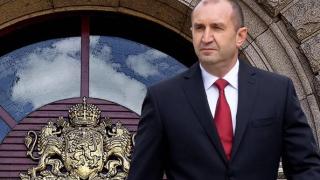 Извънредна новина за Румен Радев!