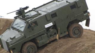 ВИДЕО от войната: Нов австралийски Bushmaster на въоръжение на ВСУ