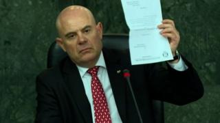 Извънредно: Иван Гешев скъса оставката си пред очите на всички ВИДЕО