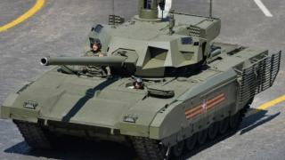 Рогозин остро критикува проблемите с прехваления танк „Армата“