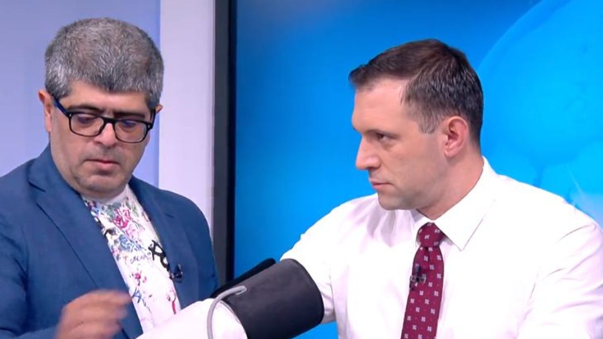 Такова нещо не се бе случвало в родния ефир, лекар подхвана водещи на bTV  и... СНИМКИ