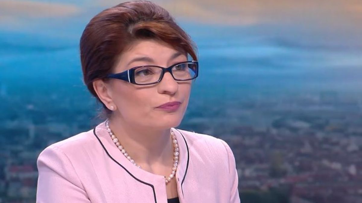 Атанасова хвърли бомба за мистериозната жена от ГЕРБ, говорила с Гешев