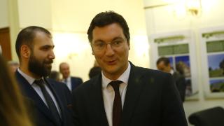 Мая Александрова за Крум Зарков: До седмица-две ще му искат оставката