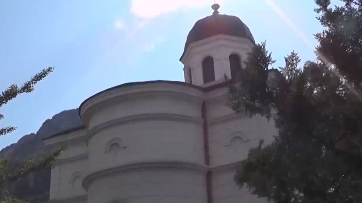 Знамение в небето над Враца, всички онемяха ВИДЕО