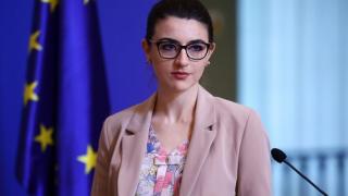 Скандал в коалицията на ПП: Лена Бориславова остро опроверга Владислав Панев, който се изтърва, че... ВИДЕО