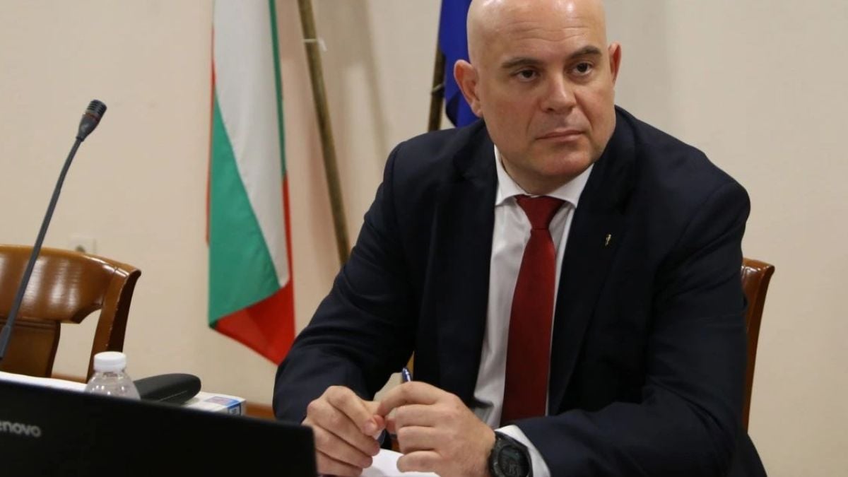 Гешев на разпит, чакат се нови негови разкрития за политици