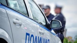 Нагъл обир: Гамени издебнаха пловдивчанин в запустял двор и...