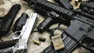 Финландия удари мощно военно рамо на Украйна 