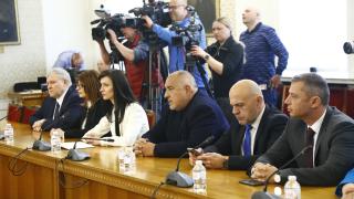 Проф. Дичев обясни на Петков кой урок трябва да научи от Борисов, разкри каква бомба цъка в ГЕРБ