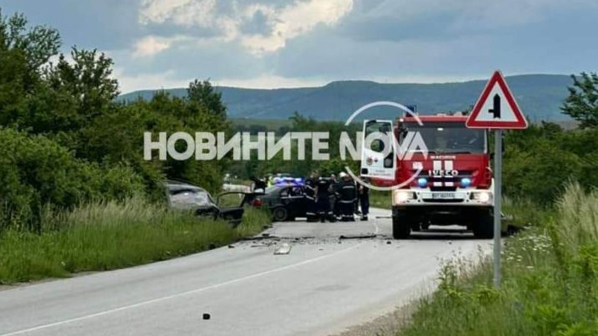 Най-страшната вест дойде след челната касапница в Търновско СНИМКИ