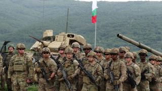 Бойни стрелби и военна тренировка с войска от САЩ на наш полигон
