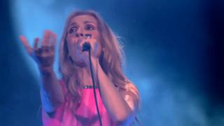 Феновете на Селин Дион посърнаха след тези новини