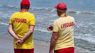 Украинските бежанци с нова врътка по морето! Искат уж да ни спасяват, но после... 