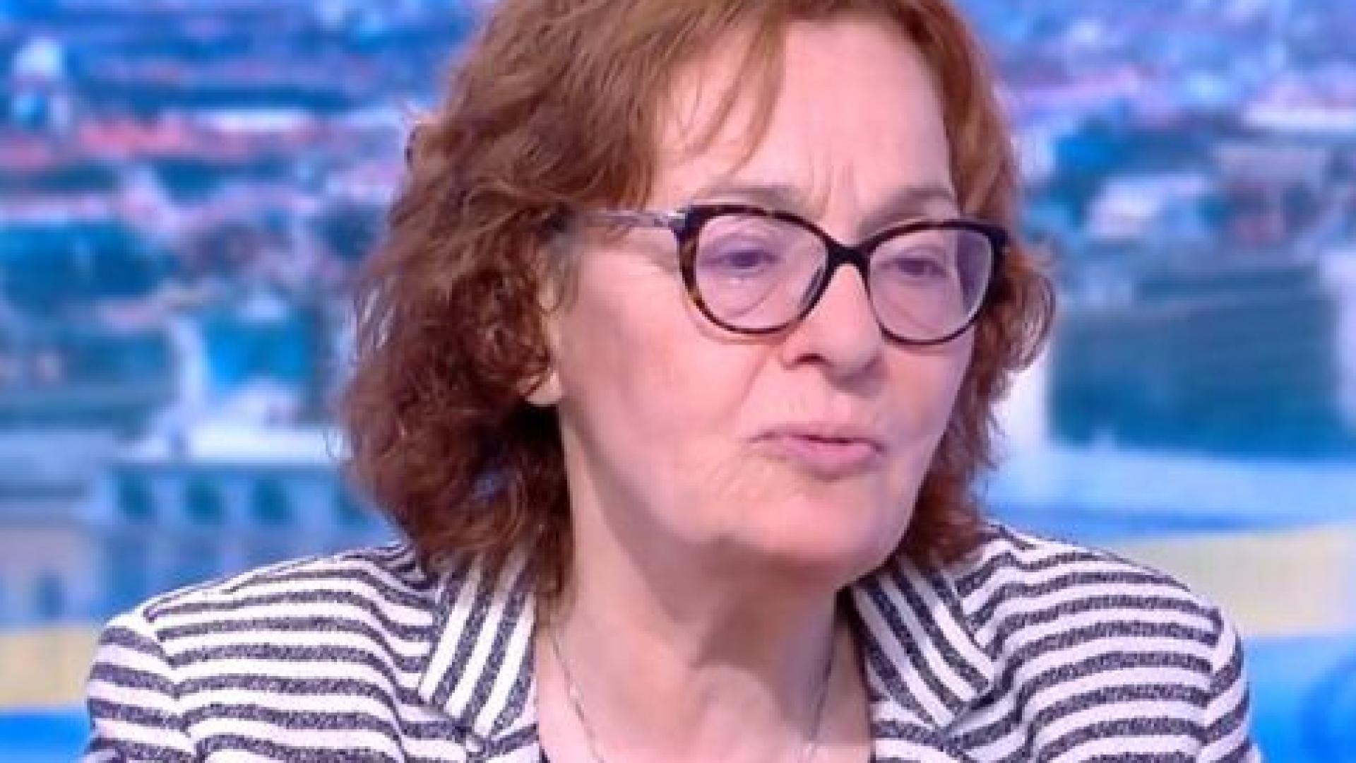 Политически трупове: Проф. Коларова посече Радостин Василев и Петков