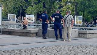 Щракнаха белезниците на мускулест русенец, причината ще ви изуми СНИМКИ