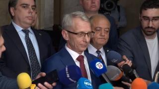 ПП и ДБ отговориха мълниеносно на Радев, след като ги посече за мандата! БЛИЦ TV