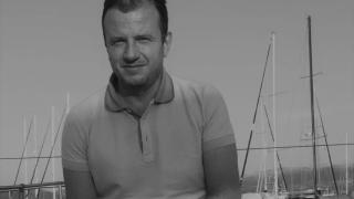 Мистерия със смъртта на адвокат Джингов - ментор на Лена, редовно обслужвал Петков, а го намерили в...