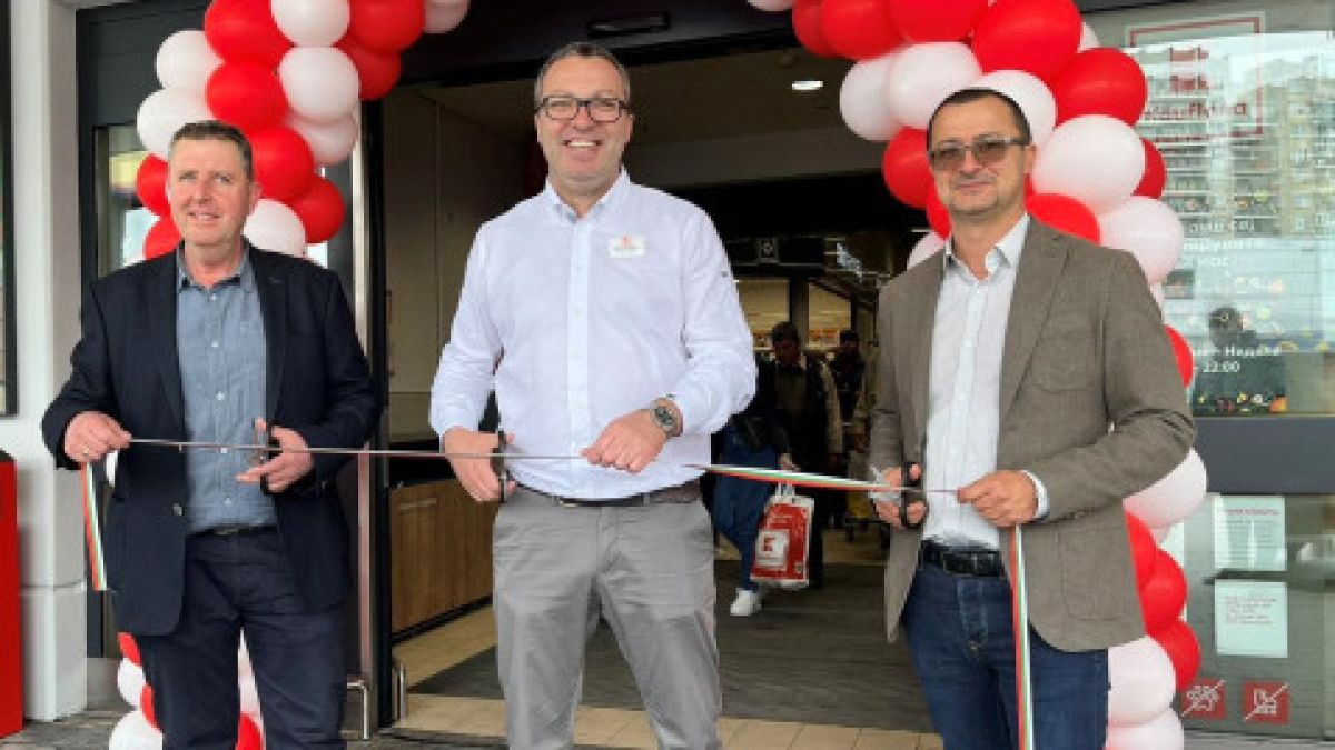Kaufland показа в София витрините на бъдещето, всички са в захлас