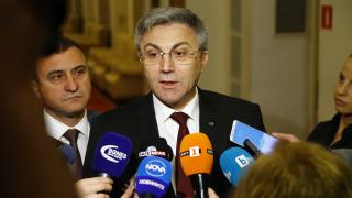 Карадайъ предупреди за пълзящ преврат: Случи ли се това, хората ще нахлуят в НС като през 1997 г.