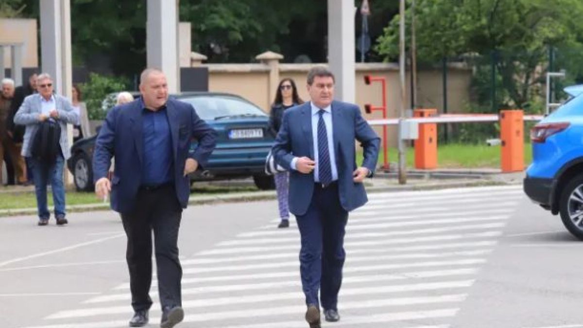 Валентин Златев за "Барселонагейт": Не знам за какво...