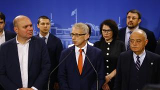 Рокади: ПП-ДБ с четирима лидери в парламента 
