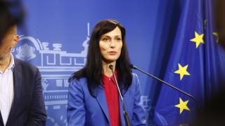 Габриел заплете мистерията с визитата на Зеленски у нас