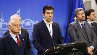 Петков и Атанасов с първа реакция след скандала, разтърсил НС