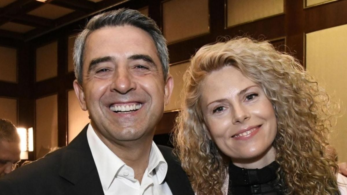 Първа СНИМКА на сина на Деси Банова и Росен Плевнелиев 