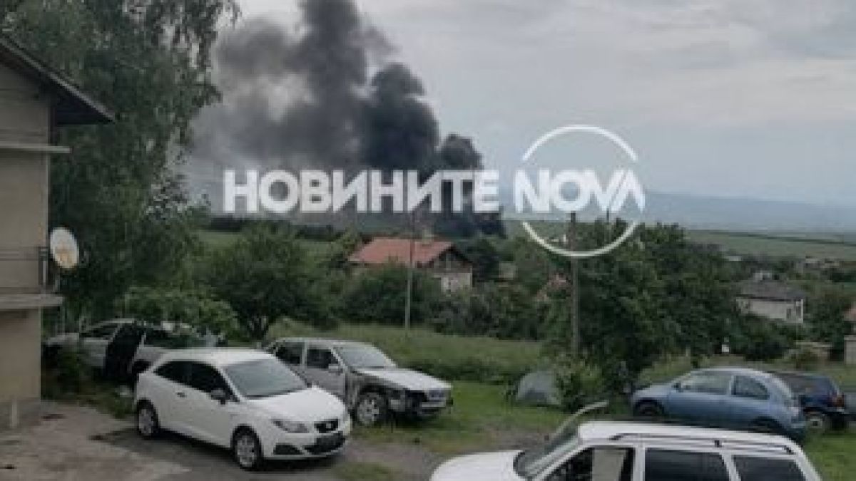 Извънредно: Голям пожар във фабрика край Божурище, най-малко един пострадал ВИДЕО