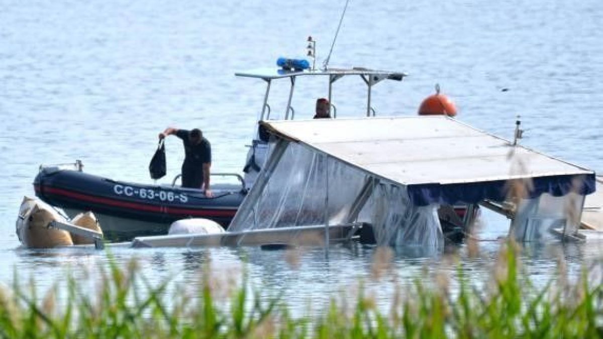 Разбра се какво са правили агентите на "Мосад" и АИЗЕ на потопената от торнадо туристическа лодка 