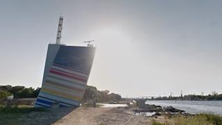 Всички забелязват тази сграда във Варна, но знаете ли каква всъщност е тя ВИДЕО