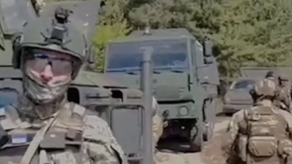 ВИДЕО от войната: Експерт обясни защо боевете в Белгородска област са изгодни за Украйна