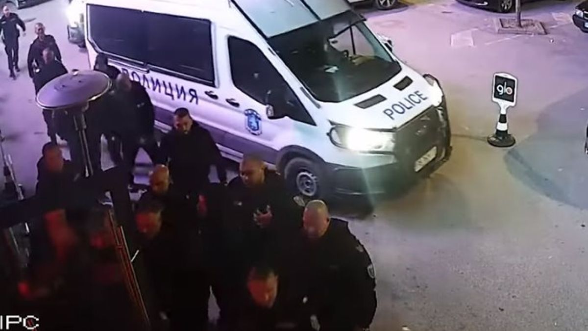 Извънредна новина от МВР след "голия" обиск в пловдивска дискотека 