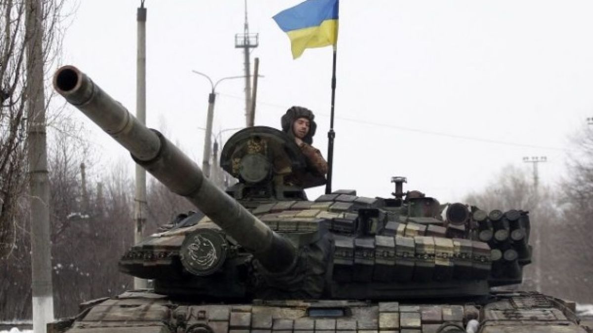 DefenceNet: Бригадите на ВСУ се превръщат в купища скрап ВИДЕО