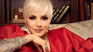 Майката на Поли Генова победи коварна болест, а самата Поли разкри, че е...