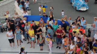 Нов скандал с украинските бежанци, настанени по хотелите у нас ВИДЕО