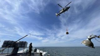 Врагът нападна с подводница и самолети, българските ВМС отразиха атаката