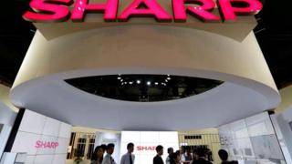 Драмата на Sharp: Върви ли технологичният гигант към своят залез