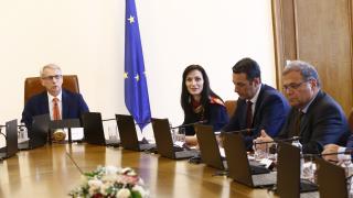 Областният управител на Перник поднесе голяма изненада на новата власт 