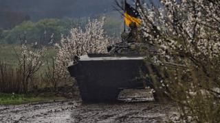 WSJ: Украинското контранастъпление зависи от армейската техника, която не стреля