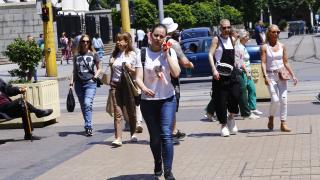 Мръзнем като кучета в неделя сутрин, а после...