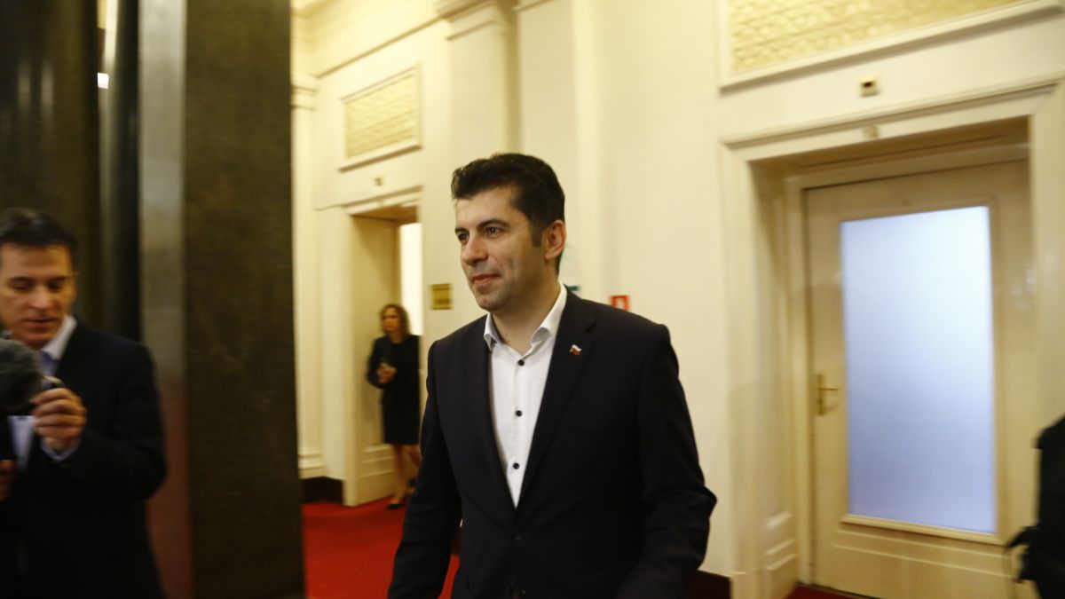 Петков разкри плановете на ПП за...