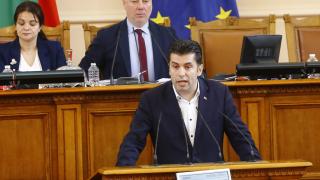 Тошко Йорданов взриви парламента с жестоки обиди срещу Петков, шефът на НС се намеси и стана по-страшно! БЛИЦ TV