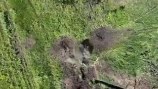 ВИДЕО от войната: Руснаците загубиха ПТРК "Корнет" поради страх от дрон