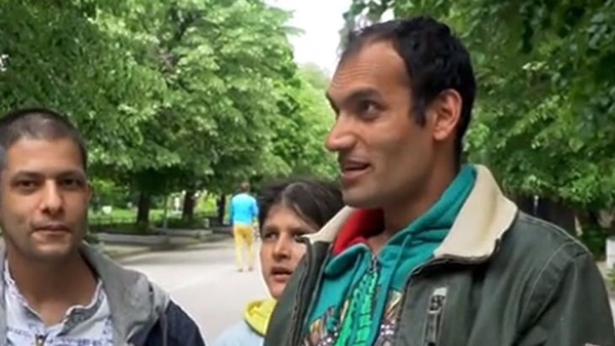 Попитаха тумба роми за любимия им българин, ще искате да ги набиете след отговора ВИДЕО