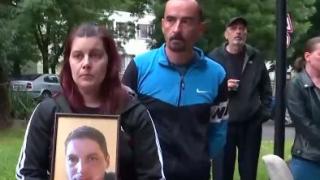 Събличан, влачен, ритан в главата: Брутално убийство посред бял ден на мъж в Божурище ВИДЕО