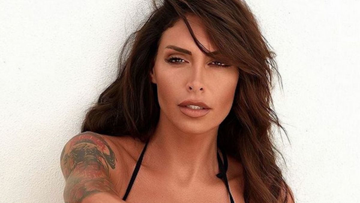 С тези СНИМКИ 18+ Златка Димитрова накара бившите да съжаляват