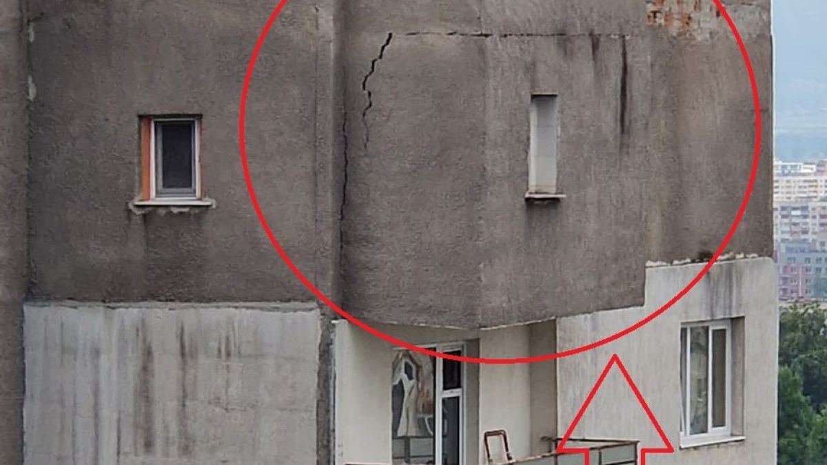 Мрежата изтръпна след тези СНИМКИ от столичен блок в "Гео Милев"
